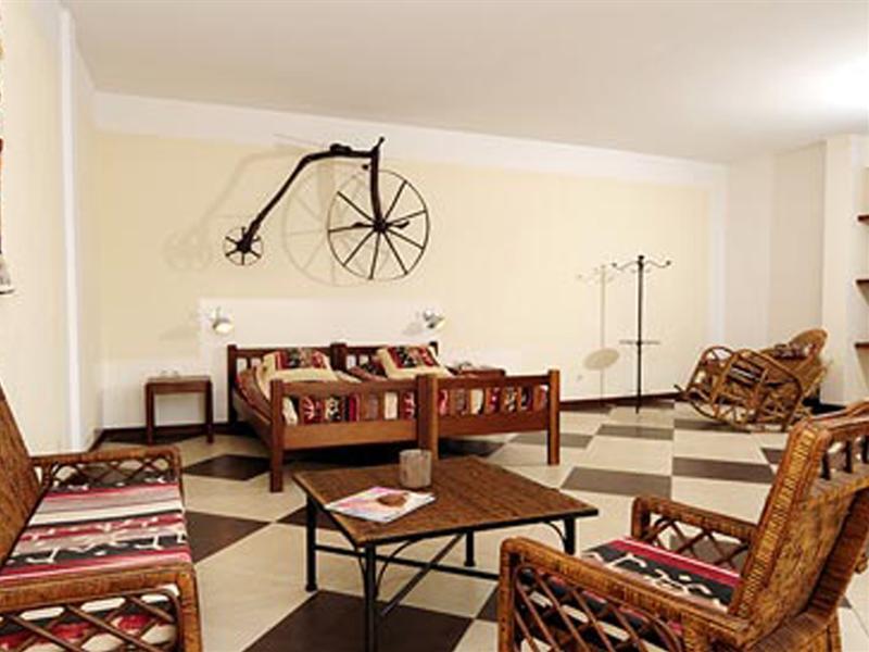 Keur Saloum Hotel Toubakouta Exterior photo