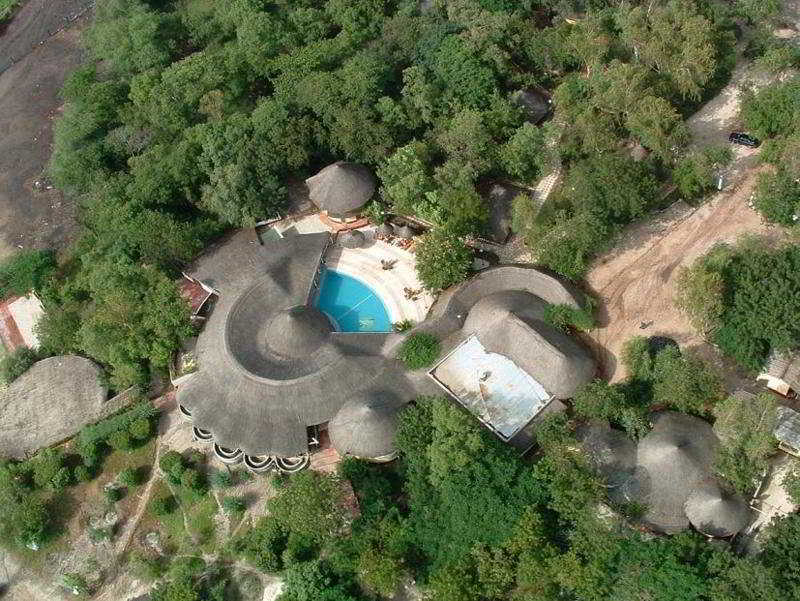 Keur Saloum Hotel Toubakouta Exterior photo