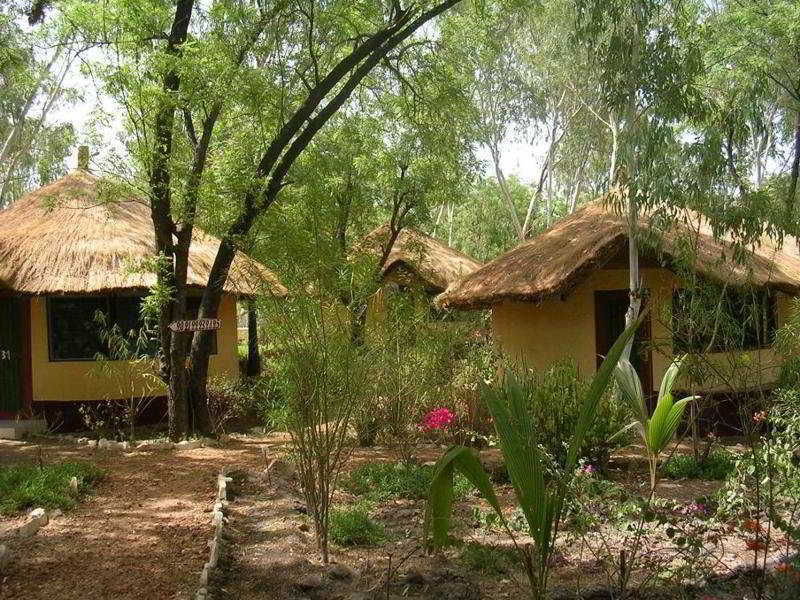 Keur Saloum Hotel Toubakouta Exterior photo