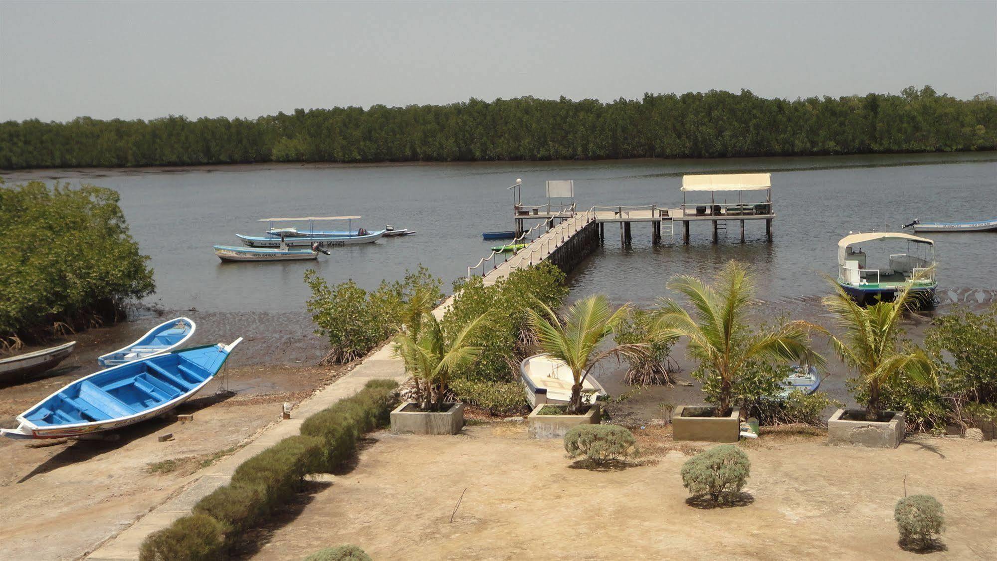 Keur Saloum Hotel Toubakouta Exterior photo