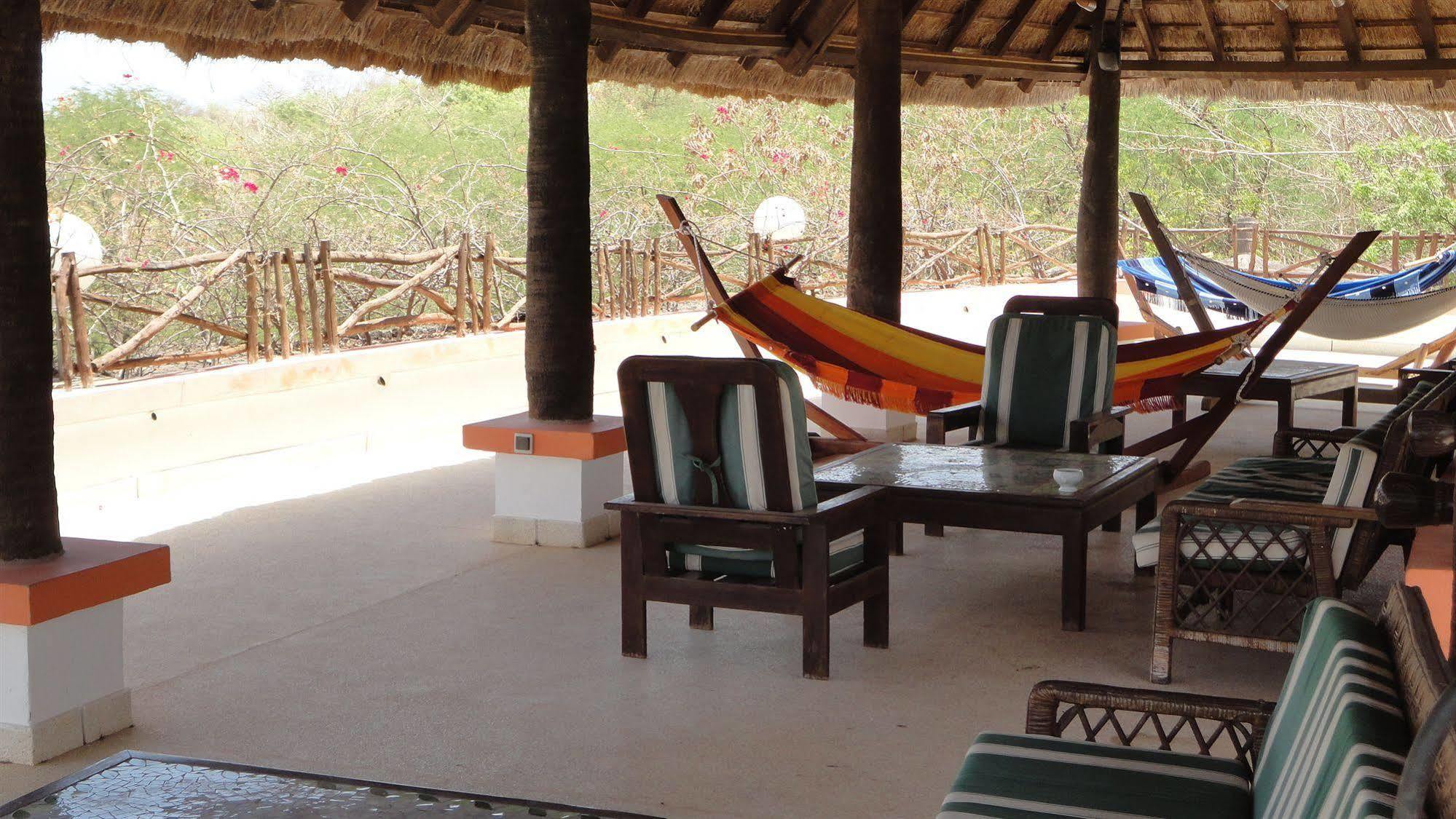 Keur Saloum Hotel Toubakouta Exterior photo