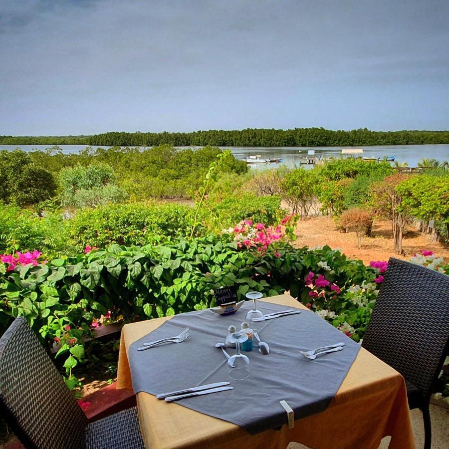 Keur Saloum Hotel Toubakouta Exterior photo