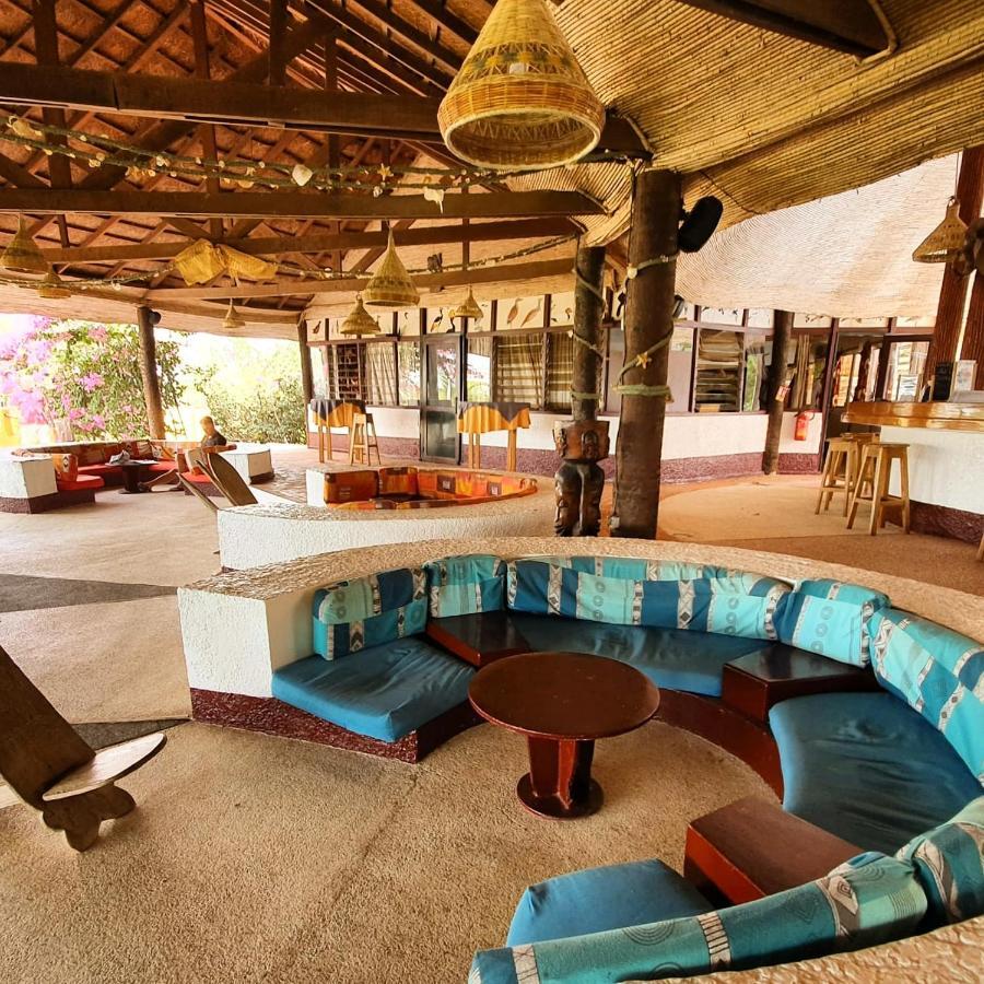 Keur Saloum Hotel Toubakouta Exterior photo