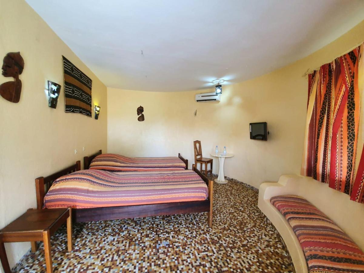 Keur Saloum Hotel Toubakouta Exterior photo